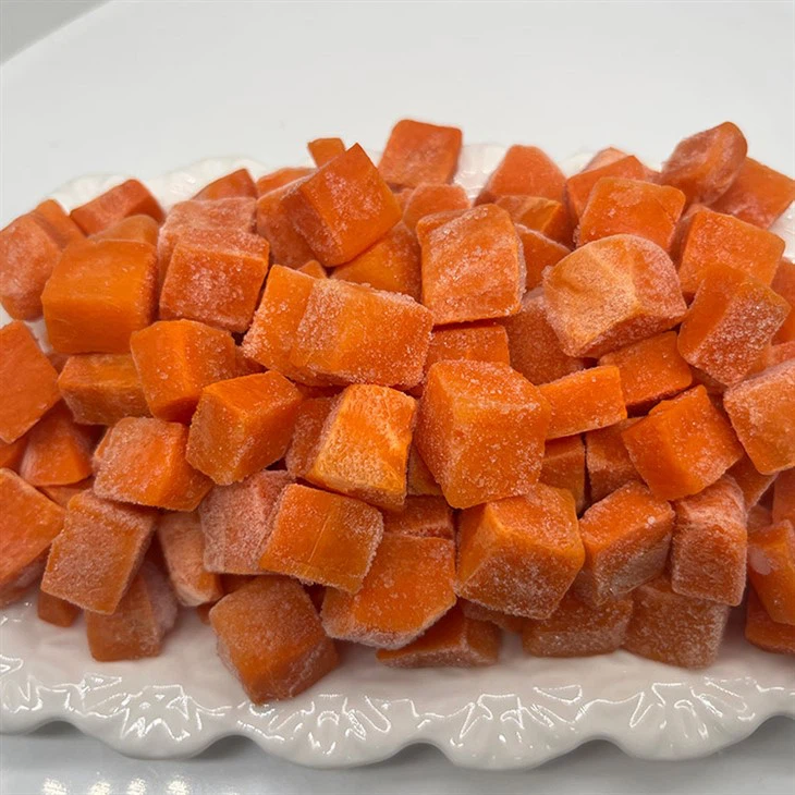IQF Carrot chunks